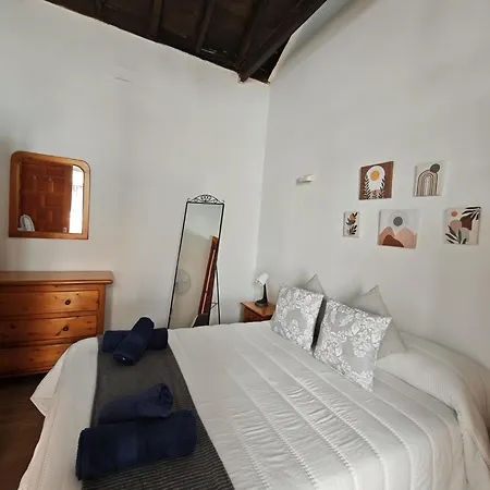 Casa Del Drago Vega de San Mateo