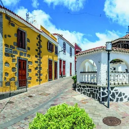 Holiday home Casa Del Drago Vega de San Mateo